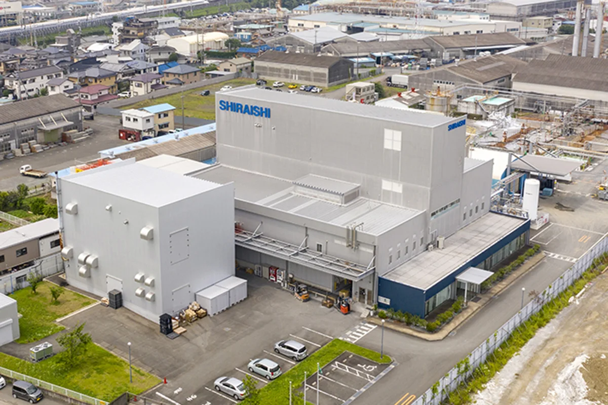 食添GMP認定を受けた白石工業・富士川工場の外観写真